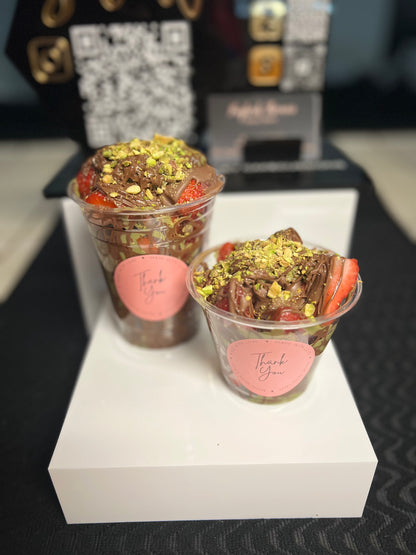 Custom Cakes and Cupcakes