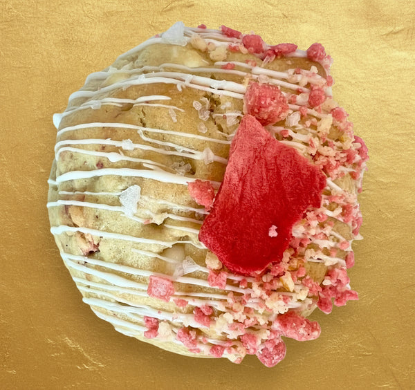 Strawberry Cheesecake Cloud (Filled)